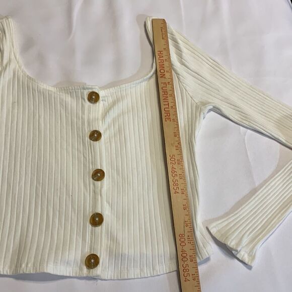 Heart & Hips Size Large Cropped long sleeve top - Picture 7 of 7
